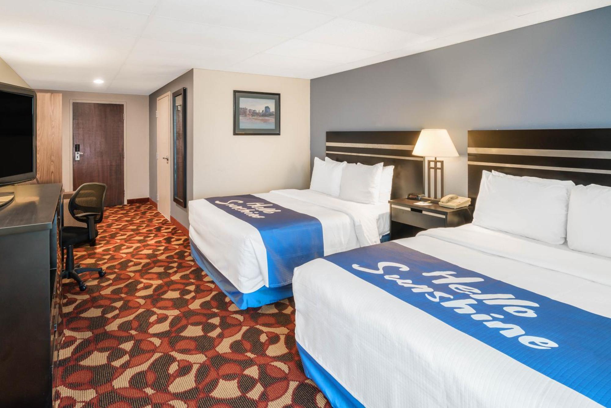 Hotel Days By Wyndham North