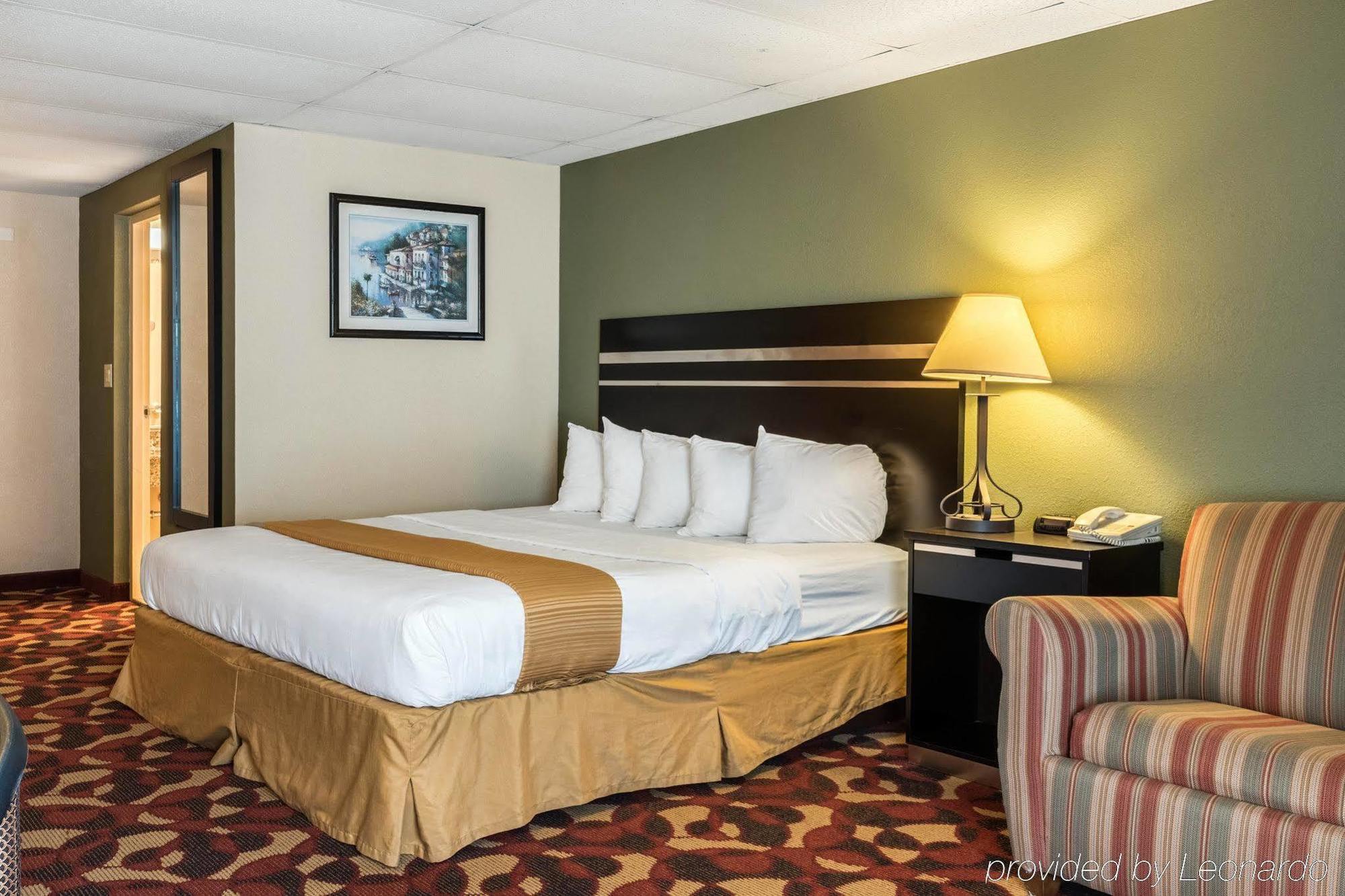Hotel Days By Wyndham North 2*
