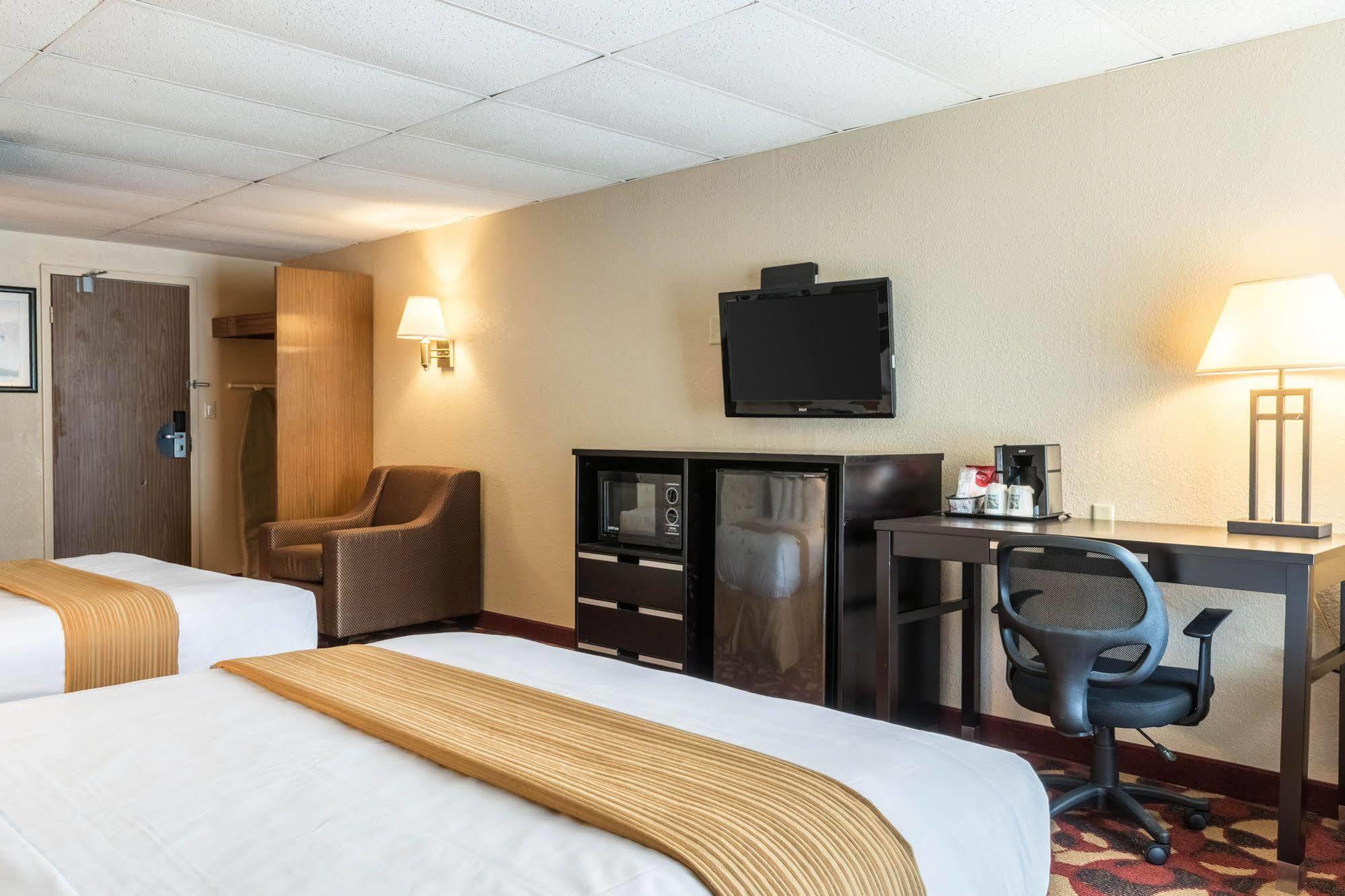 Days By Wyndham North Hotel 2*